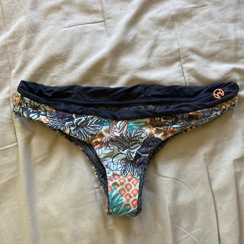 Maaji reversible bikini bottoms